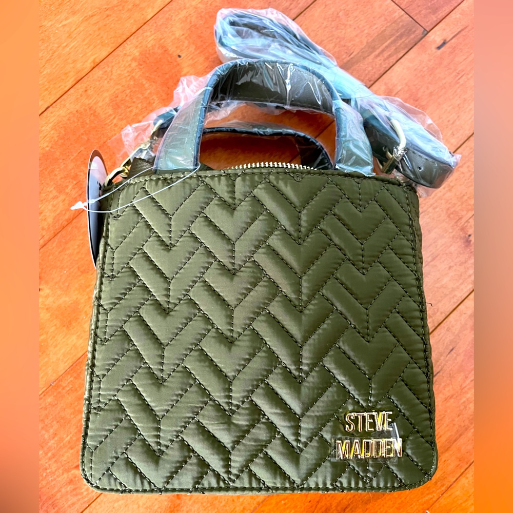 Steve Madden Olive Green Quilted Crossbody Bag with removable straps